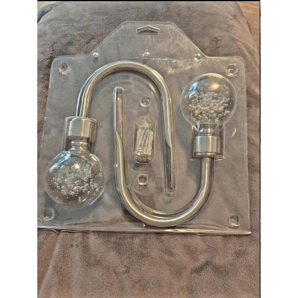 Curtain tie back set